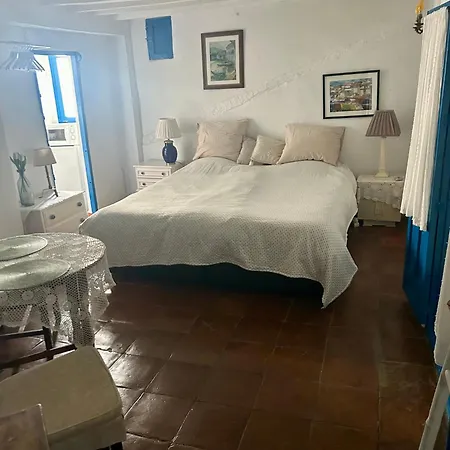 La Tienda *